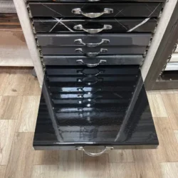 صفحه کابینت MDF روکش آرتاویل طرح مشکی
